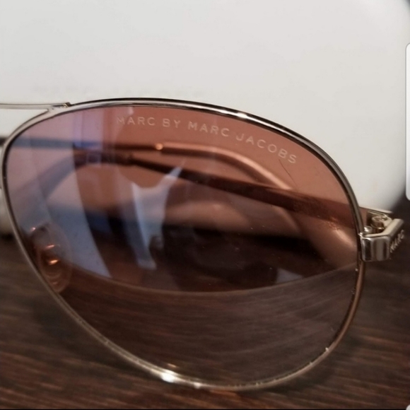 🕶MARC JACOBS AVIATOR STYLE SUNGLASSES - Picture 4 of 6